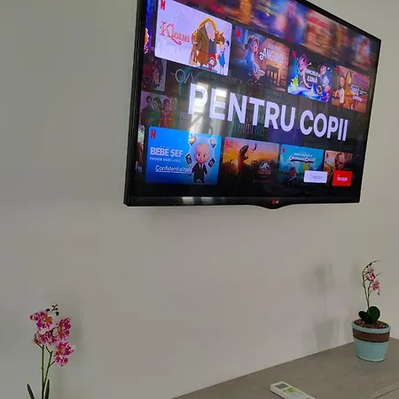 Casa Filip Нэводари